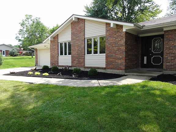3rd image of 610 Talowood Dr