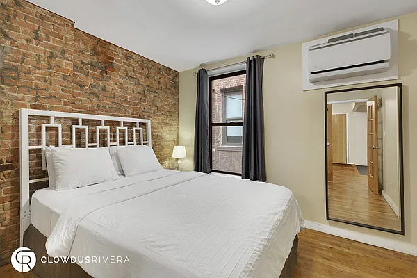 Rented by Cooper & Cooper Real Estate | media 19