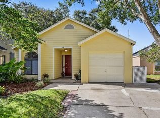 1168 Pin Oak Dr, Apopka, FL 32703