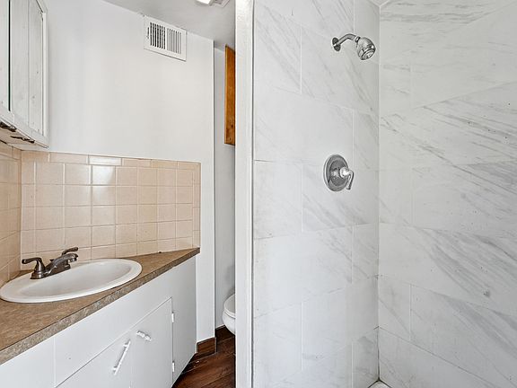 3rd image of 6890 Monaco St Unit B