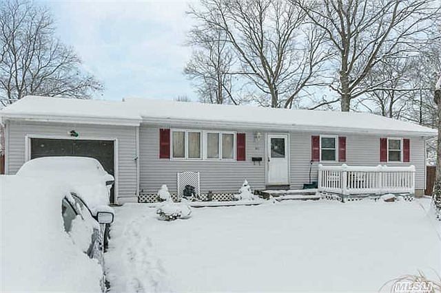 1st image of 145 Phyllis Dr
