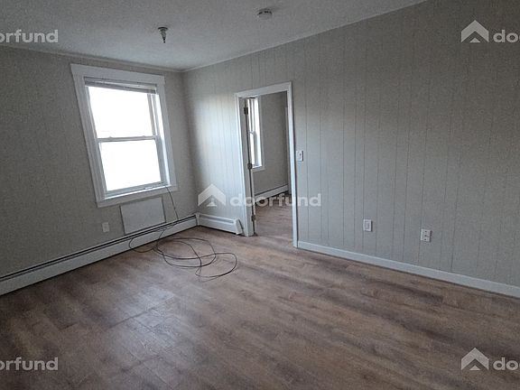 4th image of 318 Central St APT 8