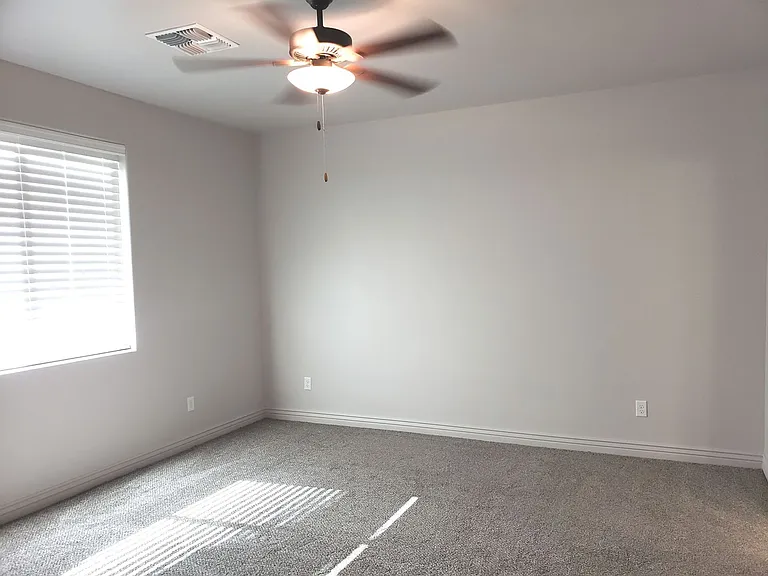 10225 E 39th Pl — Photo 14