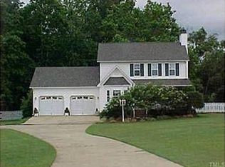 408 Tradd Ct, Clayton, NC 27520
