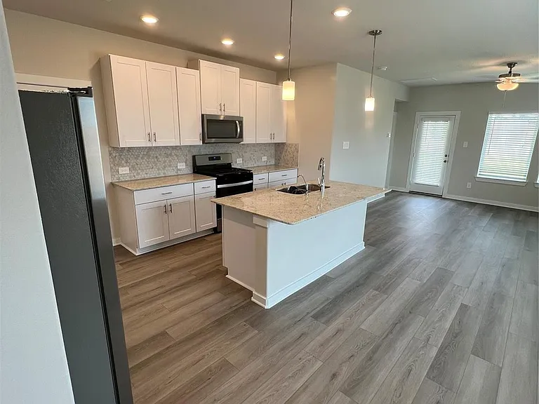 1722 Cayden Oak Ln — Photo 14