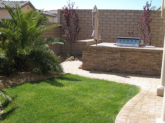 4th image of 12109 Vista Linda Ave