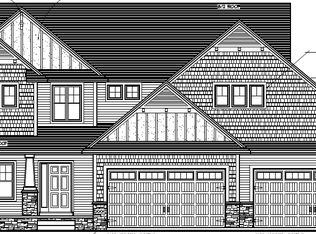 2610 Oak Cir S, Cambridge, MN 55008