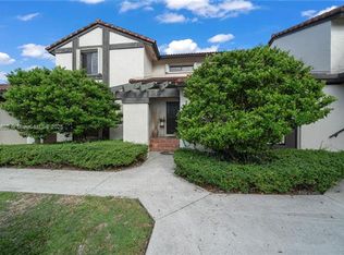 15060 SW 49th Ln #TOWNHOUSE C-107, Miami, FL 33185