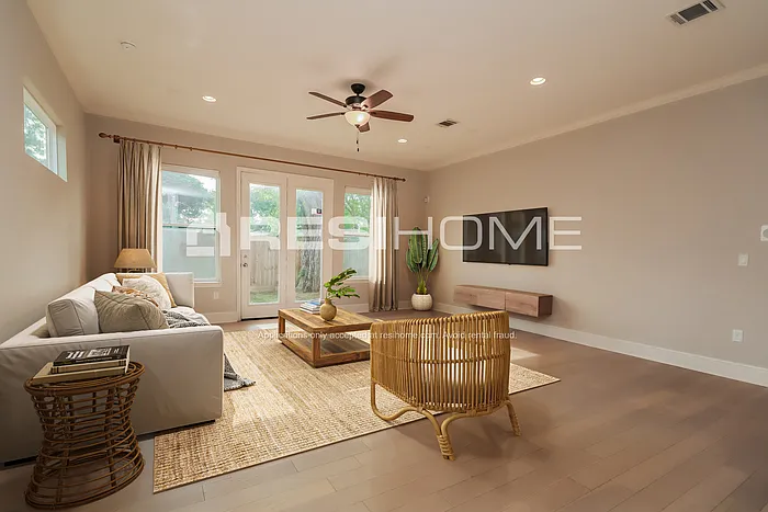 4908 Hardy St — Photo 6