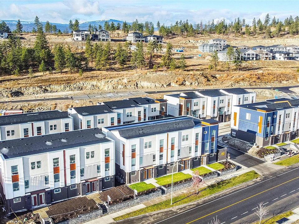 1st image of 610 Academy Way #338