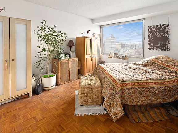 4th image of 180 Park Row APT 21D