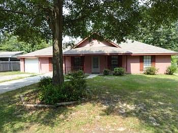 1st image of 305 Michael Dr