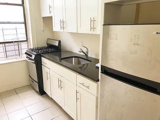 Rented by Yup Realty LLC | media 11