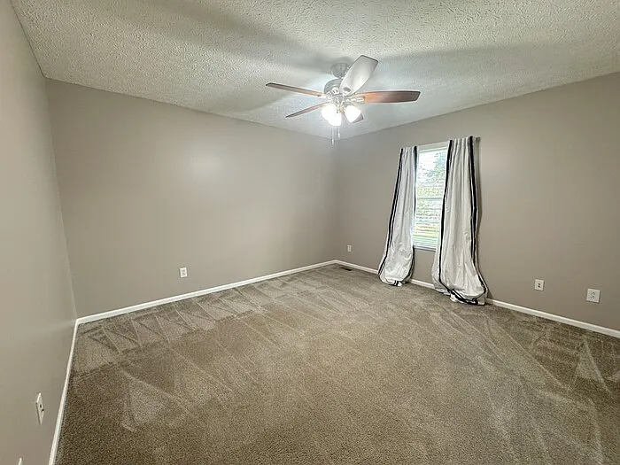 5429 Bluebell Ct — Photo 42