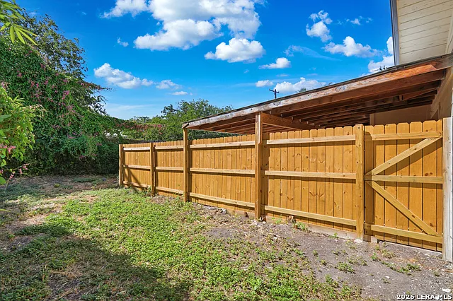 2714 Nacogdoches Rd — Photo 14
