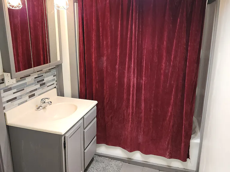 Main Floor Bathroom