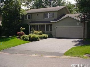 103 Turquoise Trl, Syracuse, NY 13219