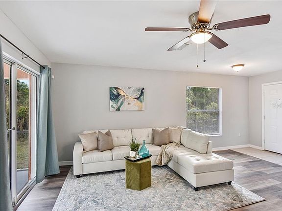 4th image of 2518 Hamlet Ln