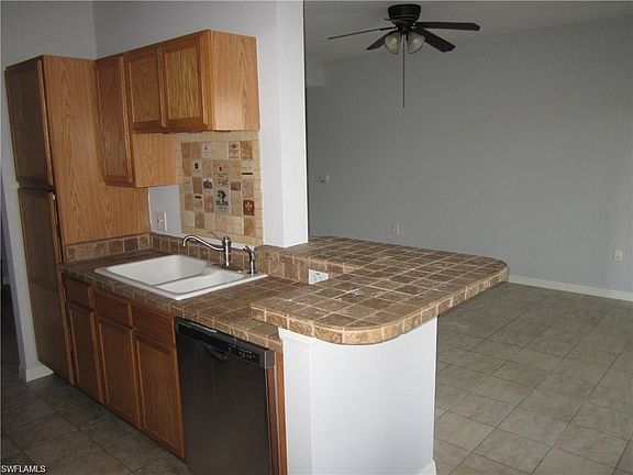 3rd image of 7915 Preserve Cir APT 213