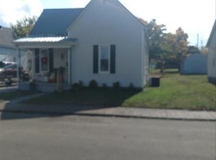 317 E Maple St, Boonville, IN 47601
