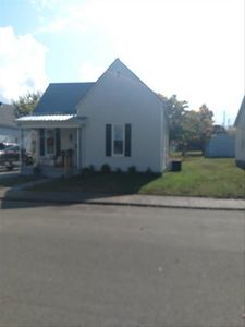 317 E Maple St, Boonville, IN, 47601