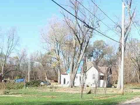 3rd image of 2203 N Westnedge Ave