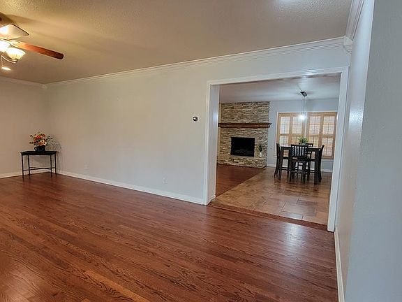3rd image of 2510 Jann Dr
