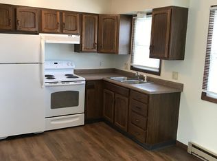 1906 24th Ave S APT 1, Grand Forks, ND 58201