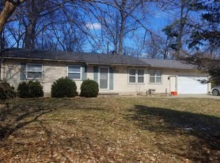 23644 Dolphin St, Southfield, MI 48033