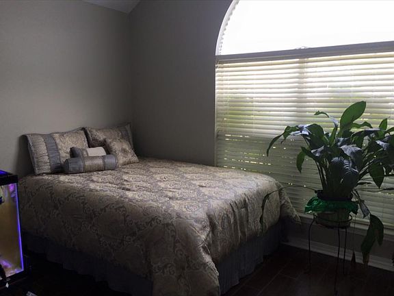 Guest Room 1