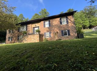 527 Tunnel Hill Rd, Baxter, KY 40806