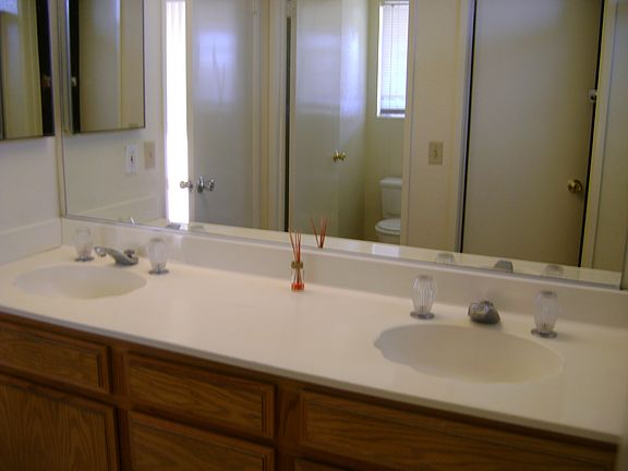 4th image of 25751 Cayenne Ct