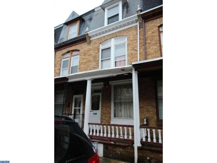 818 Master St photo 1