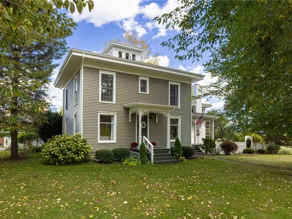 2891 Guyanoga Rd, Branchport, NY 14418