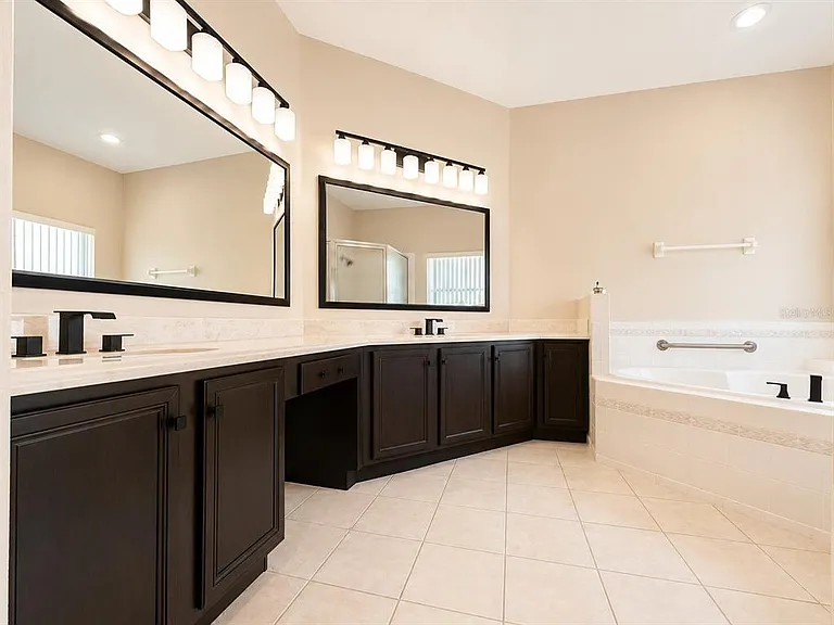 3180 Winding Trl — Photo 16