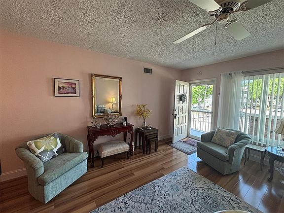 5th image of 2262 Swedish Dr APT 34