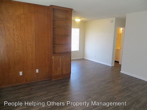 2nd image of 4055 48th St