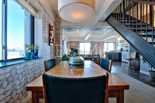 Sold by Brick&Mortar | media 2