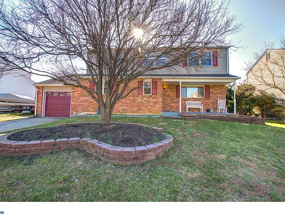 2nd image of 16 White Dr