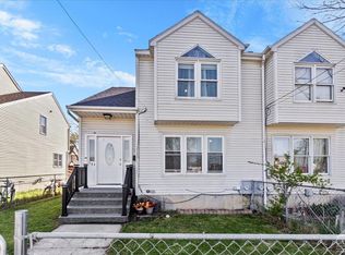 744 Hamilton St, Schenectady, NY 12307