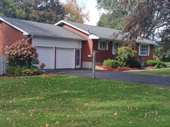 28 Southcrest Dr, Greater Napanee, ON K7R 3K2