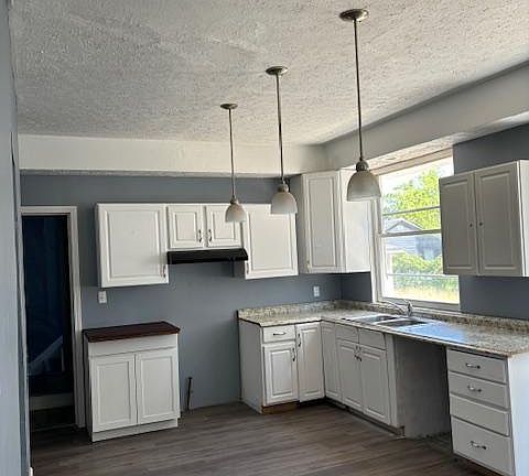 2nd image of 2839 Elyria Ave #2
