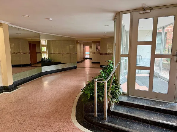 1840 E 13th St APT 2, Brooklyn, NY 11229