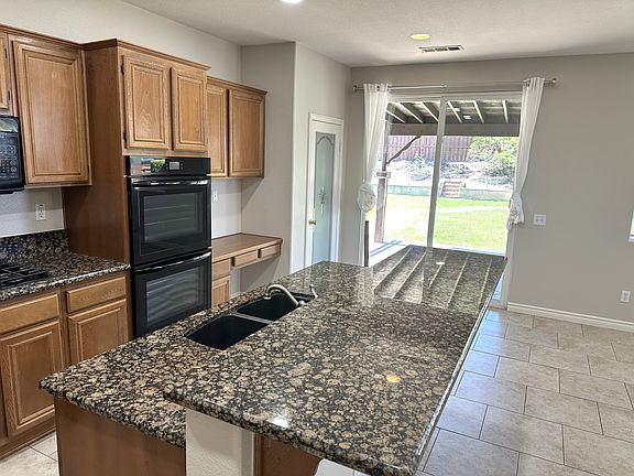 5th image of 29121 Shadow Hills St