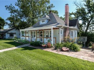 421 N Nettleton Ave, Bonner Springs, KS 66012