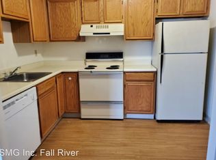 367 Woonasquatucket Ave APT 11, North Providence, RI 02911