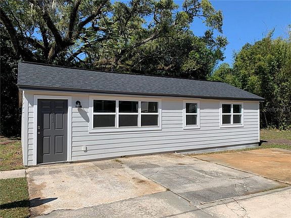 5th image of 607 609 611 E Harwood St