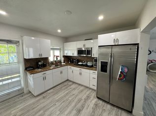235 W 63rd St, Hialeah, FL 33012