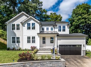 17 Irene Cir, Waltham, MA 02453