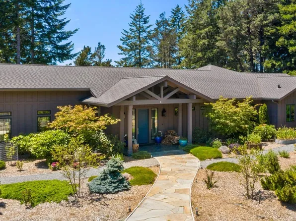 44620 Baywood Drive, Mendocino, CA 95460